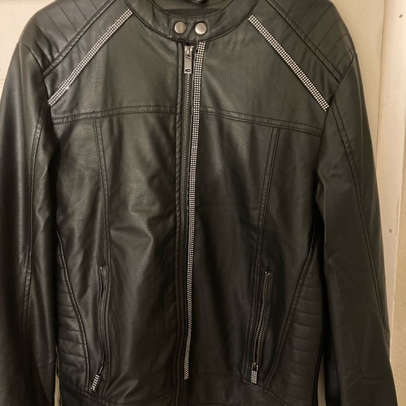 Custom - Picture 2 of 2